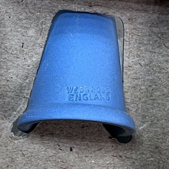 Wedgwood England Jasperwear Pale Blue Thimble 250th Anniversary Original Box - Picture 3 of 6